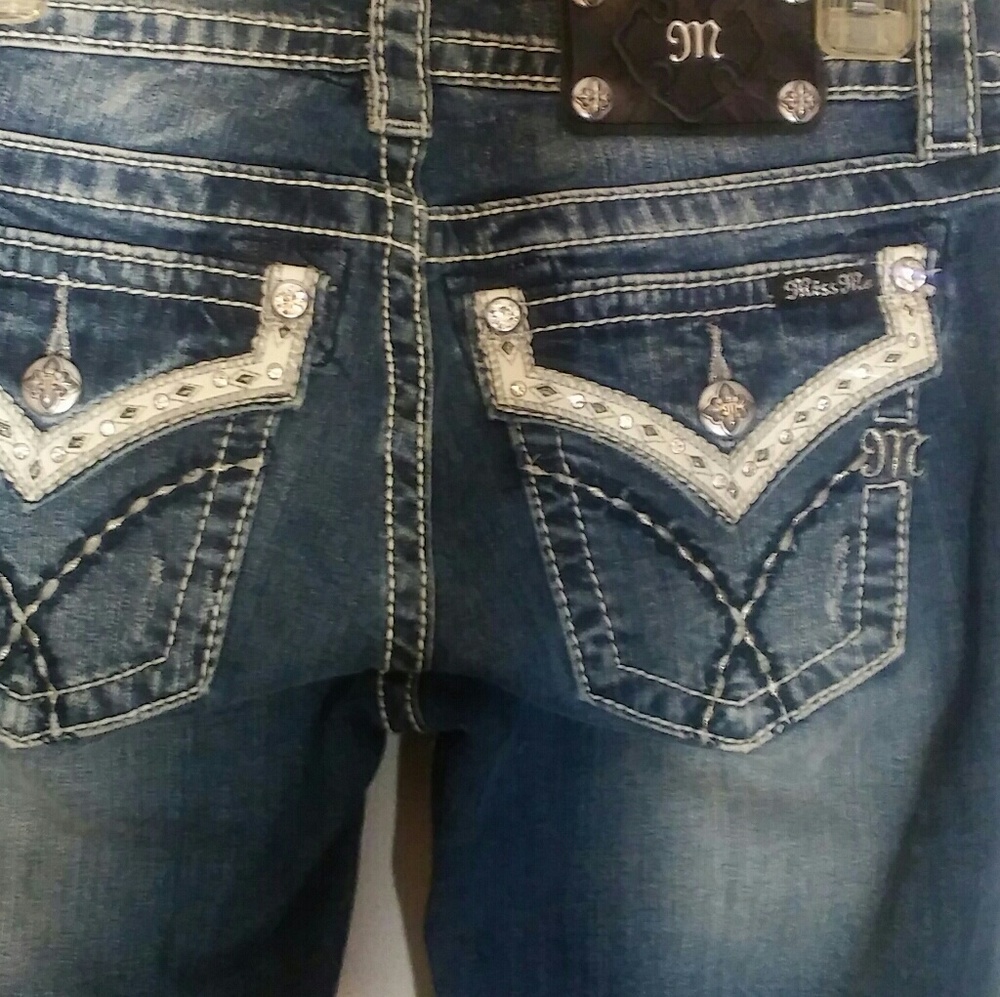 Miss Me boot cut jeans size 27 signature rise
